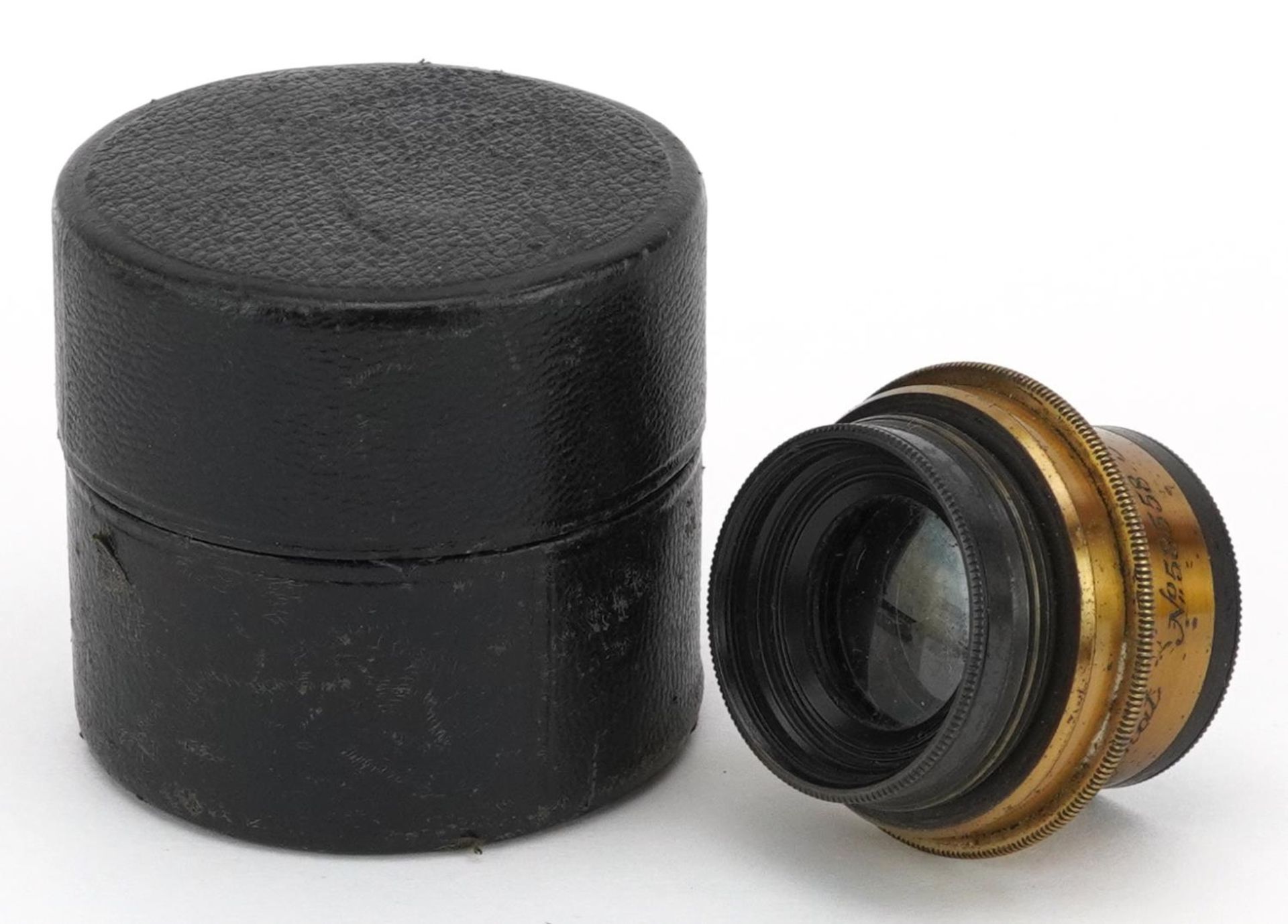 Cased Ross of London Symmetric Anastigmat lens numbered 58558, 3.5cm in length : For further