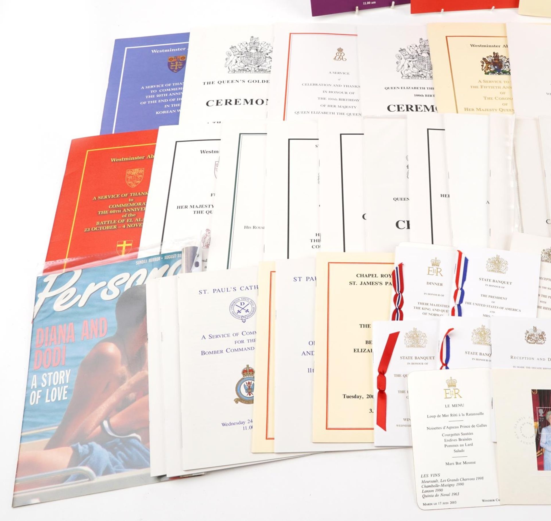 Extensive collection of royal interest service and related booklets including Westminster Abbey 50th - Bild 3 aus 6