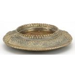 Large 18th/19th century Persian brass anklet, 17cm in diameter : For further information on this lot