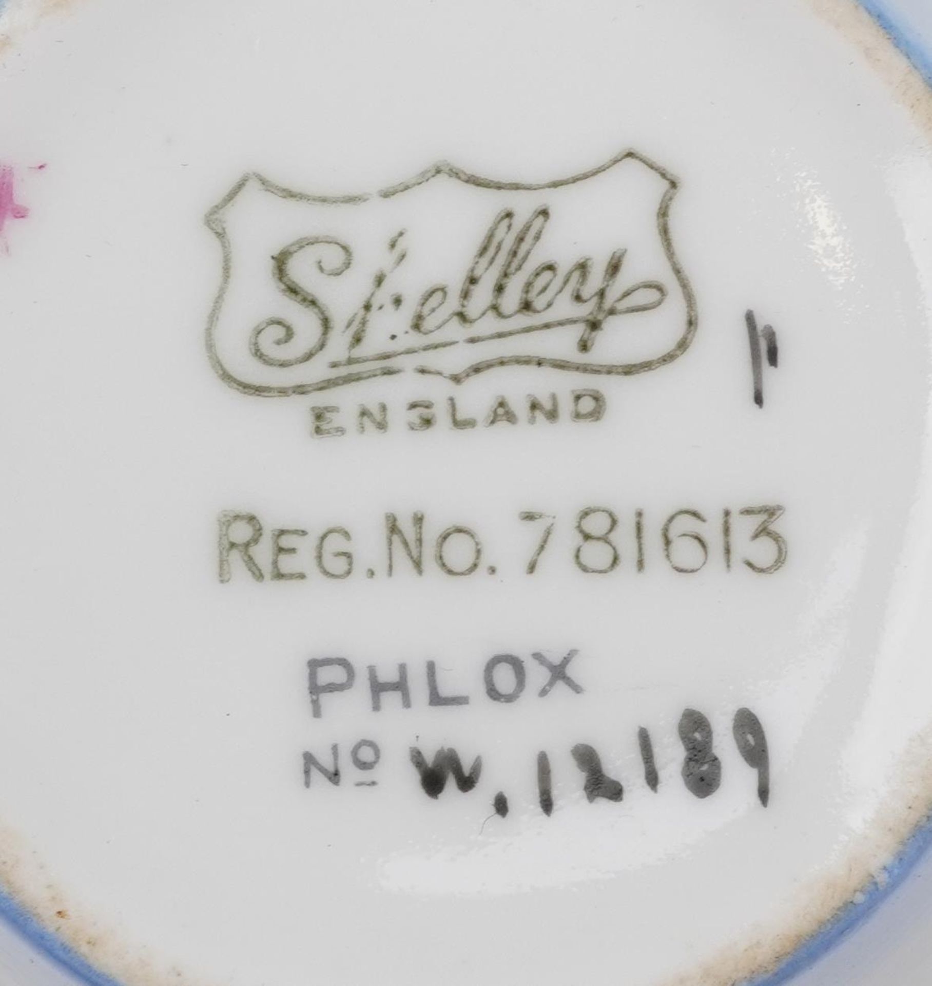 Shelley, Art Deco six place Phlox pattern tea service comprising six trios, sandwich plate, milk jug - Bild 4 aus 4
