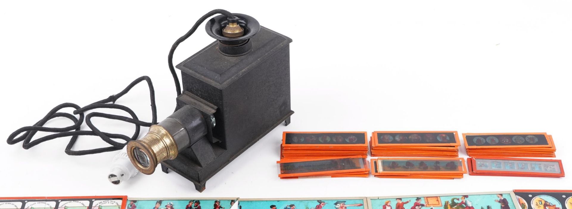 Vintage magic lantern with a collection of coloured magic lantern slides, some with boxes : For - Bild 2 aus 4
