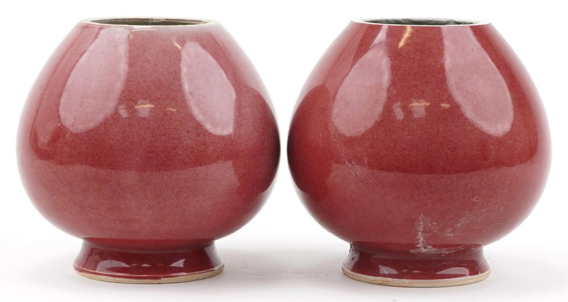 Pair of Chinese porcelain vases having sang de boeuf glazes, six figure character marks to the - Bild 3 aus 7