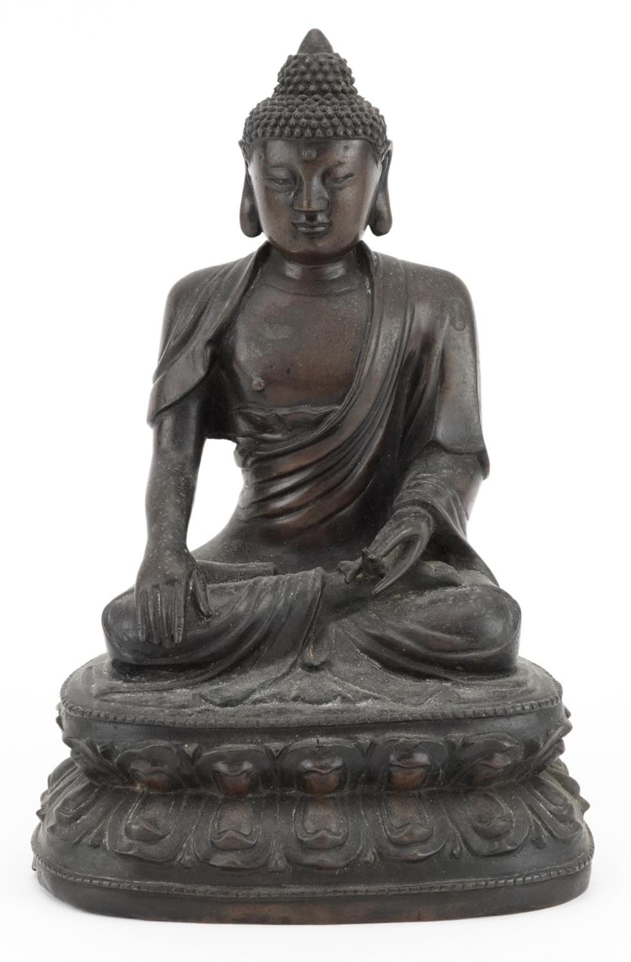 18th century Chinese bronze Buddha, 25cm high : For further information on this lot please visit