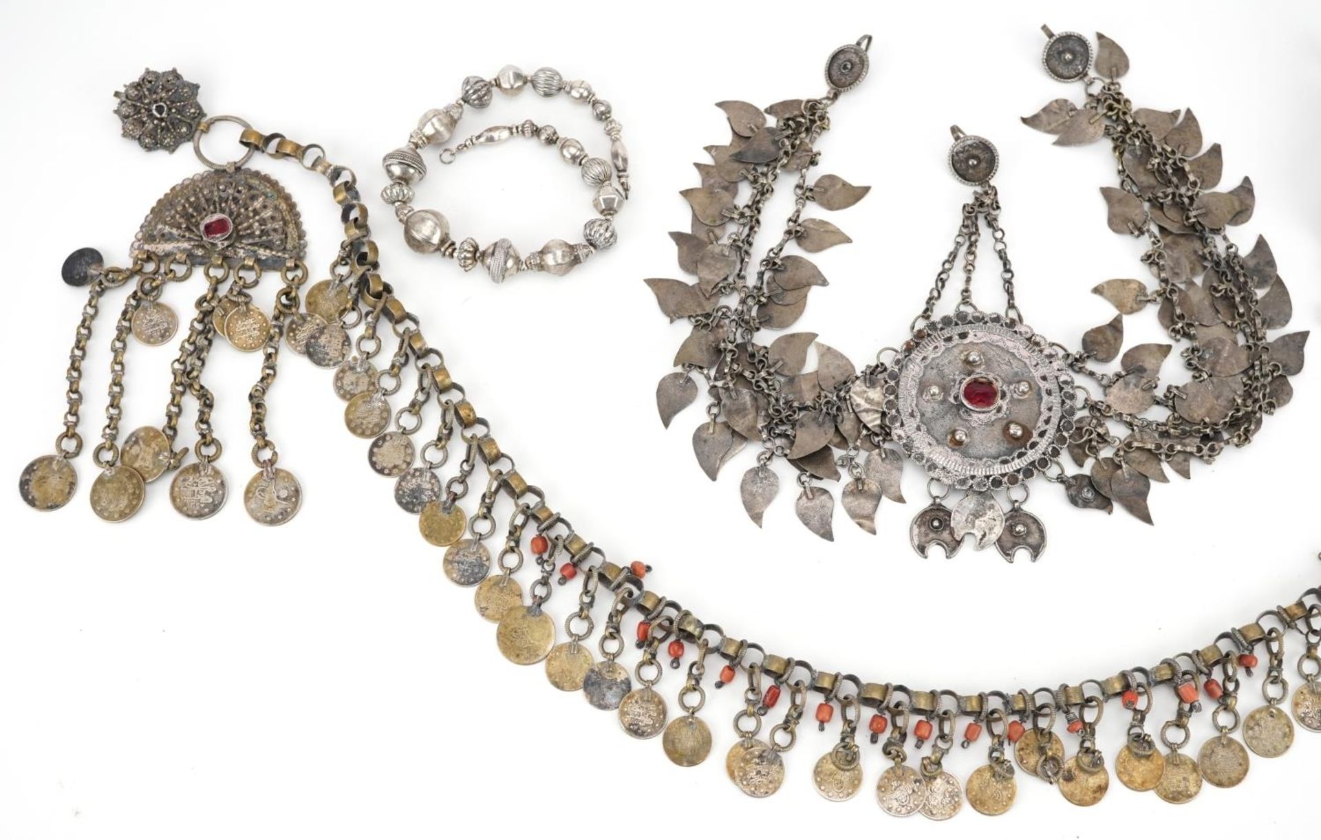 Tribal interest unmarked silver and white metal jewellery including Indian drop earring set with red - Image 2 of 4