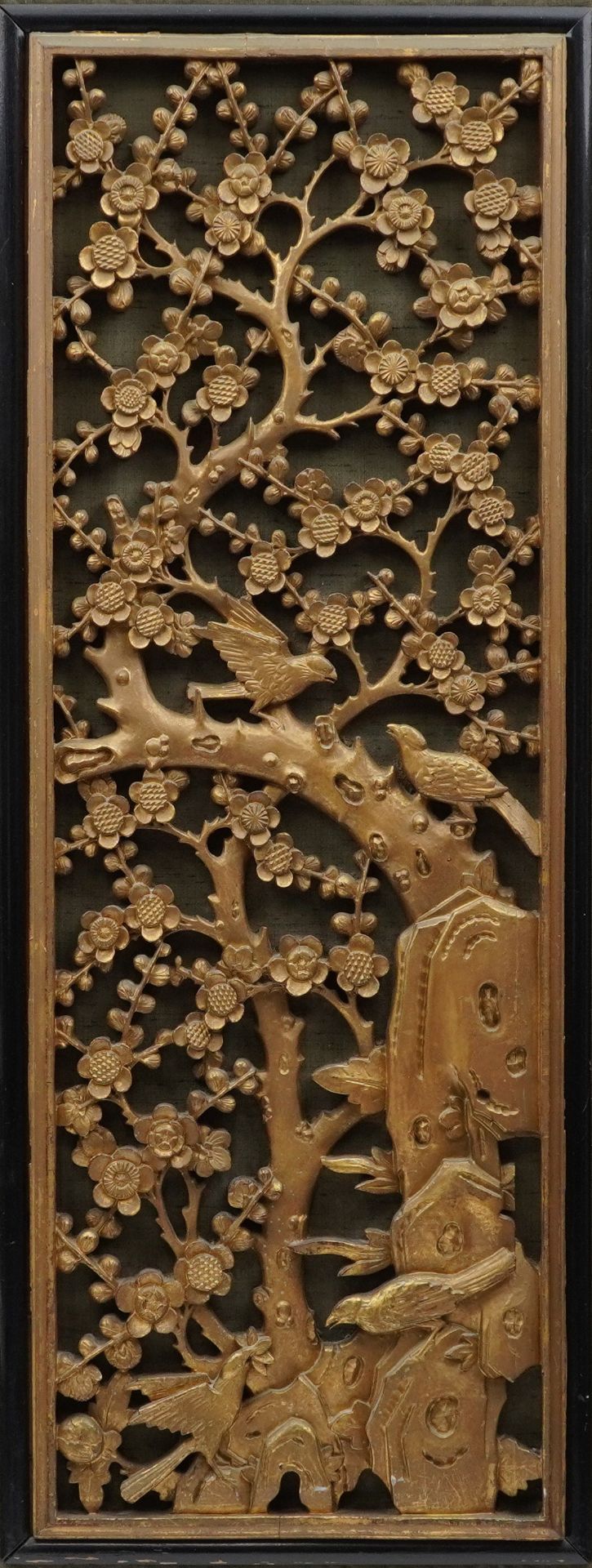 Large Chinese carved gilt wood panel depicting birds amongst trees, framed, 101cm x 36cm excluding - Bild 2 aus 6