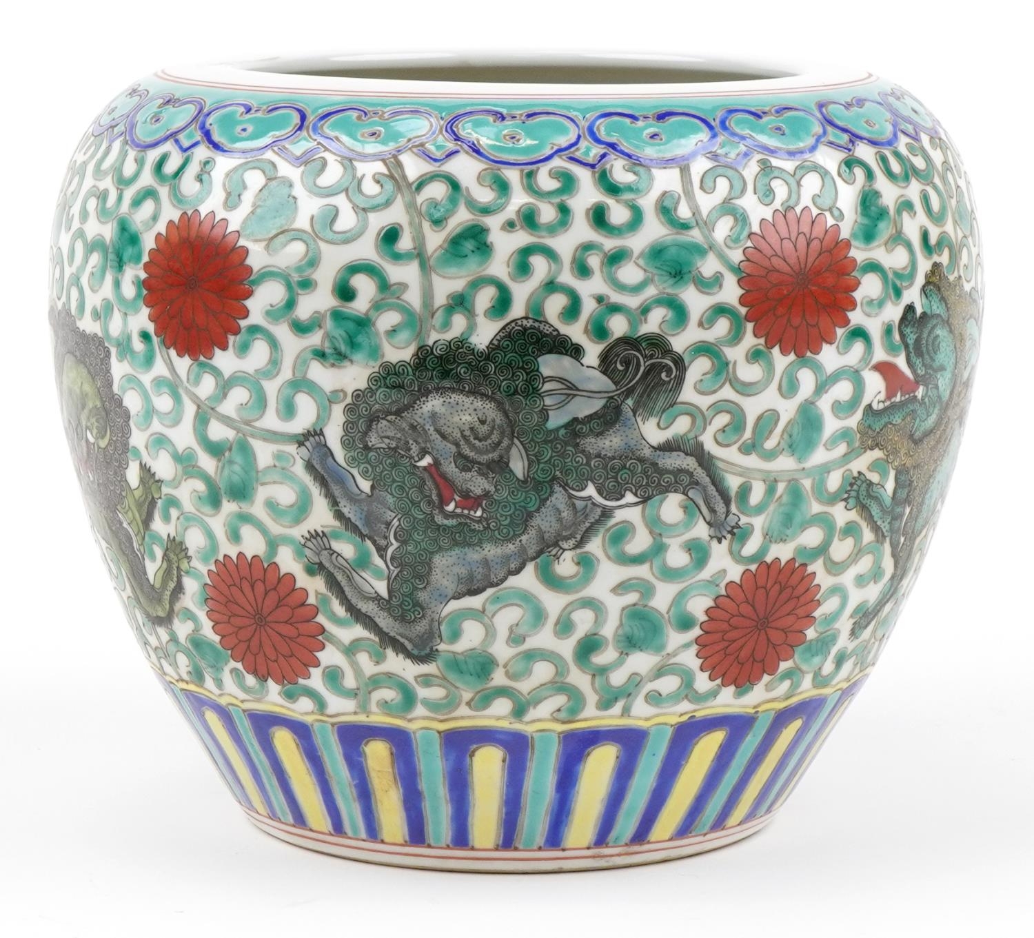 Chinese porcelain jardiniere hand painted in the famille rose palette with mythical animals