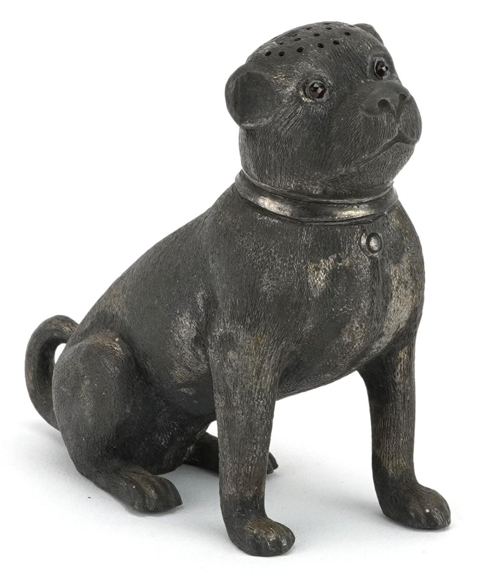 Novelty pewter caster in the form of a Bulldog with red glass eyes, 10cm high : For further