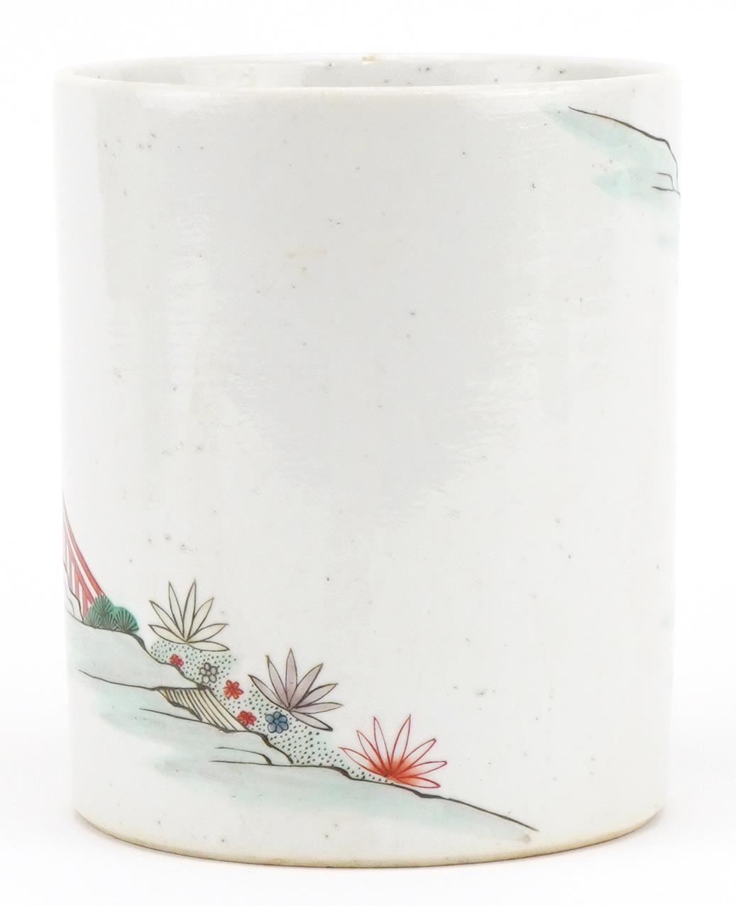 Chinese porcelain cylindrical brush pot hand painted in the famille verte palette with an emperor - Image 3 of 6