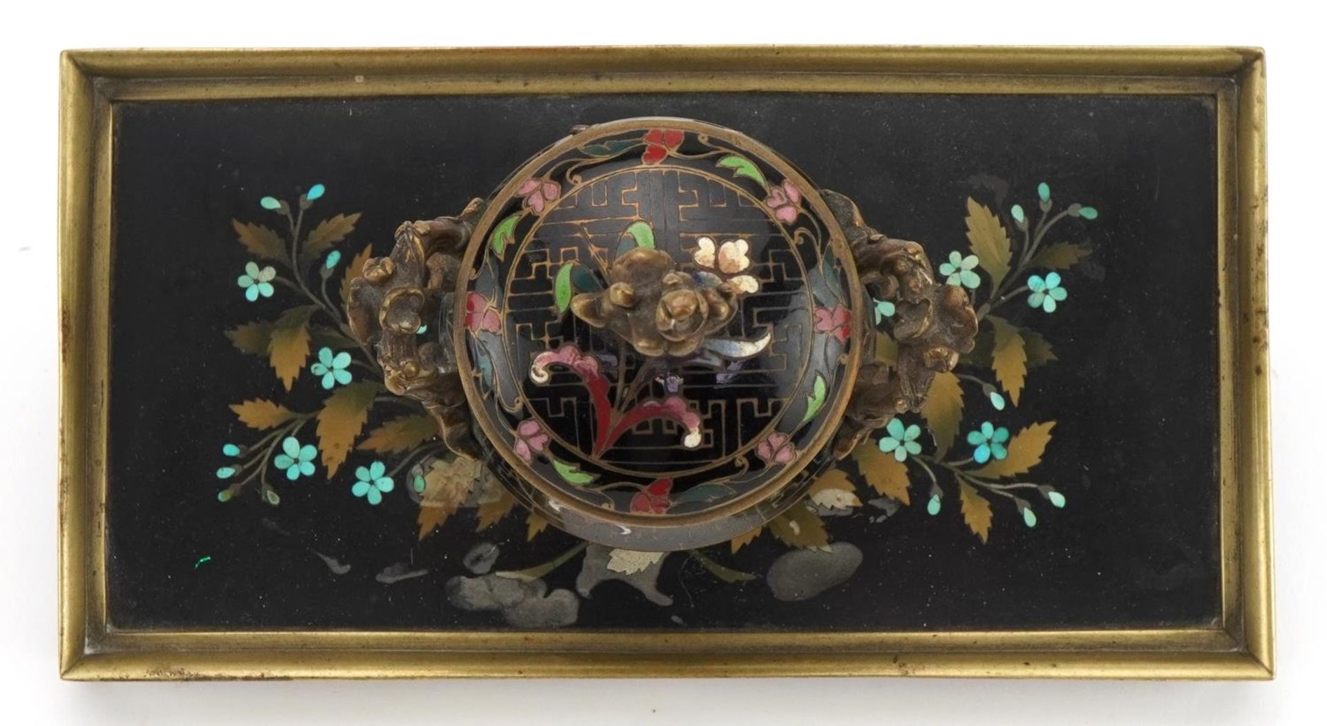 19th century ornate brass pietra dura and cloisonne desk inkwell with glass liner finely inlaid - Image 7 of 8
