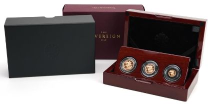 Elizabeth II 2020 The Sovereign three coin gold proof set by The Royal Mint with certificate of