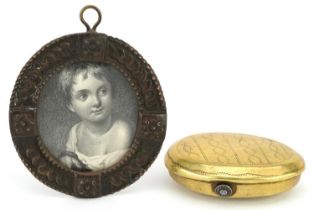 18th century brass snuff box and cast iron photo frame, the largest 8cm high : For further