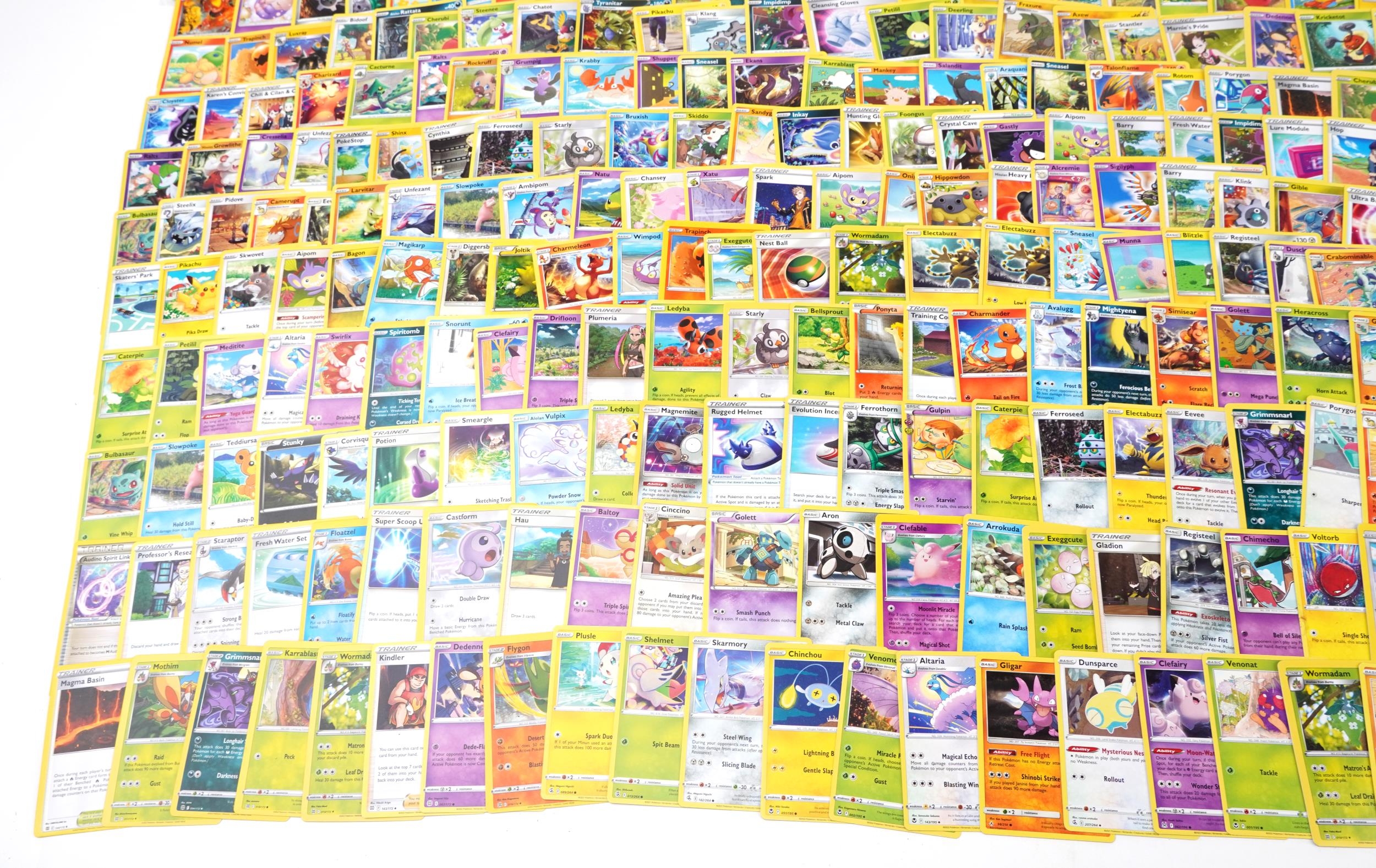 Large collection of Pokemon trade cards and collector's tins : For further information on this lot - Image 8 of 10