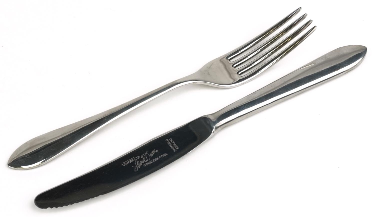 Viner's Silver Dawn canteen of stainless steel cutlery, 85cm wide : For further information on - Image 3 of 6