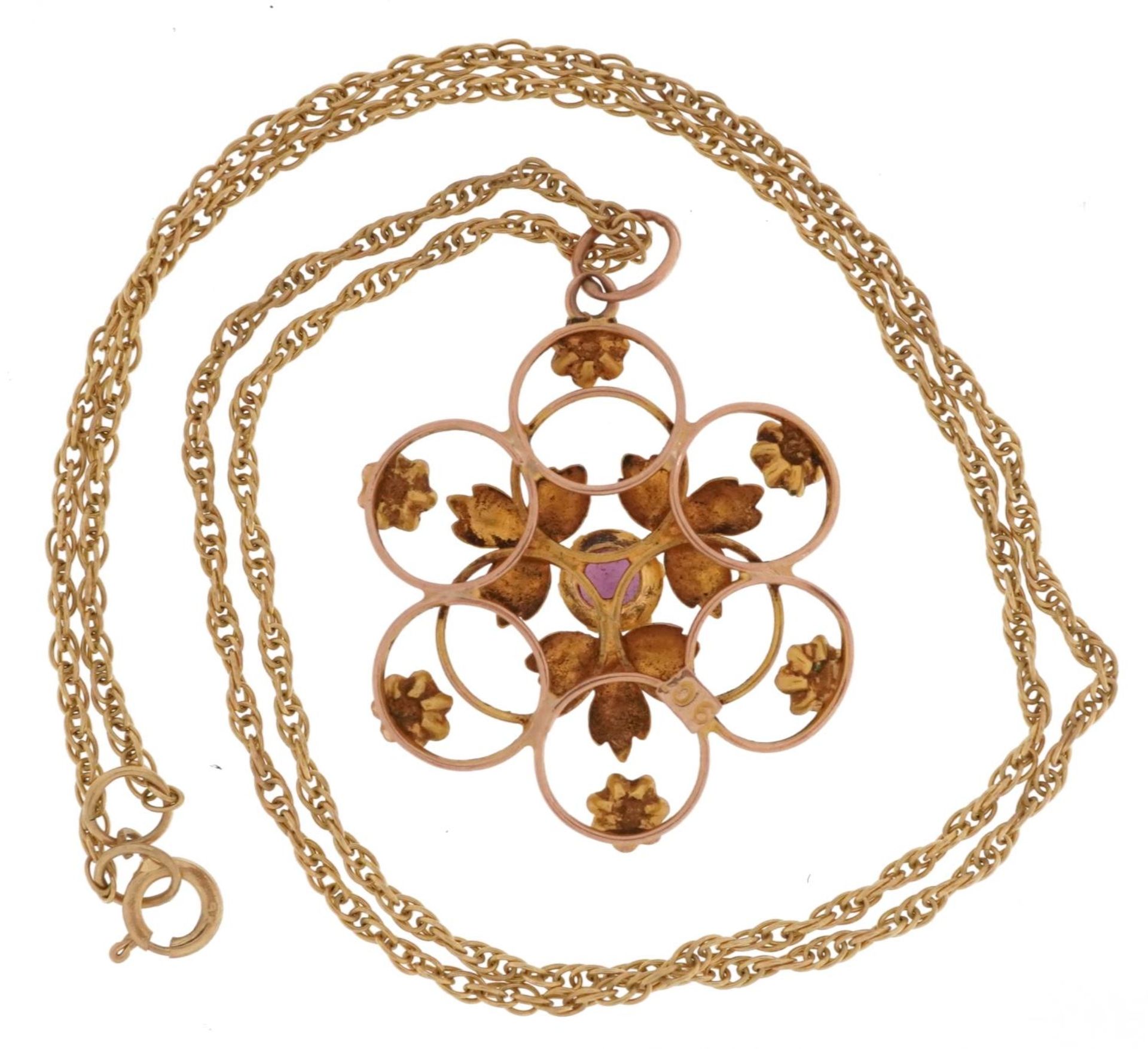 9ct gold garnet openwork pendant on a 9ct gold necklace, 3cm high and 40cm in length, 3.7g : For - Image 3 of 4