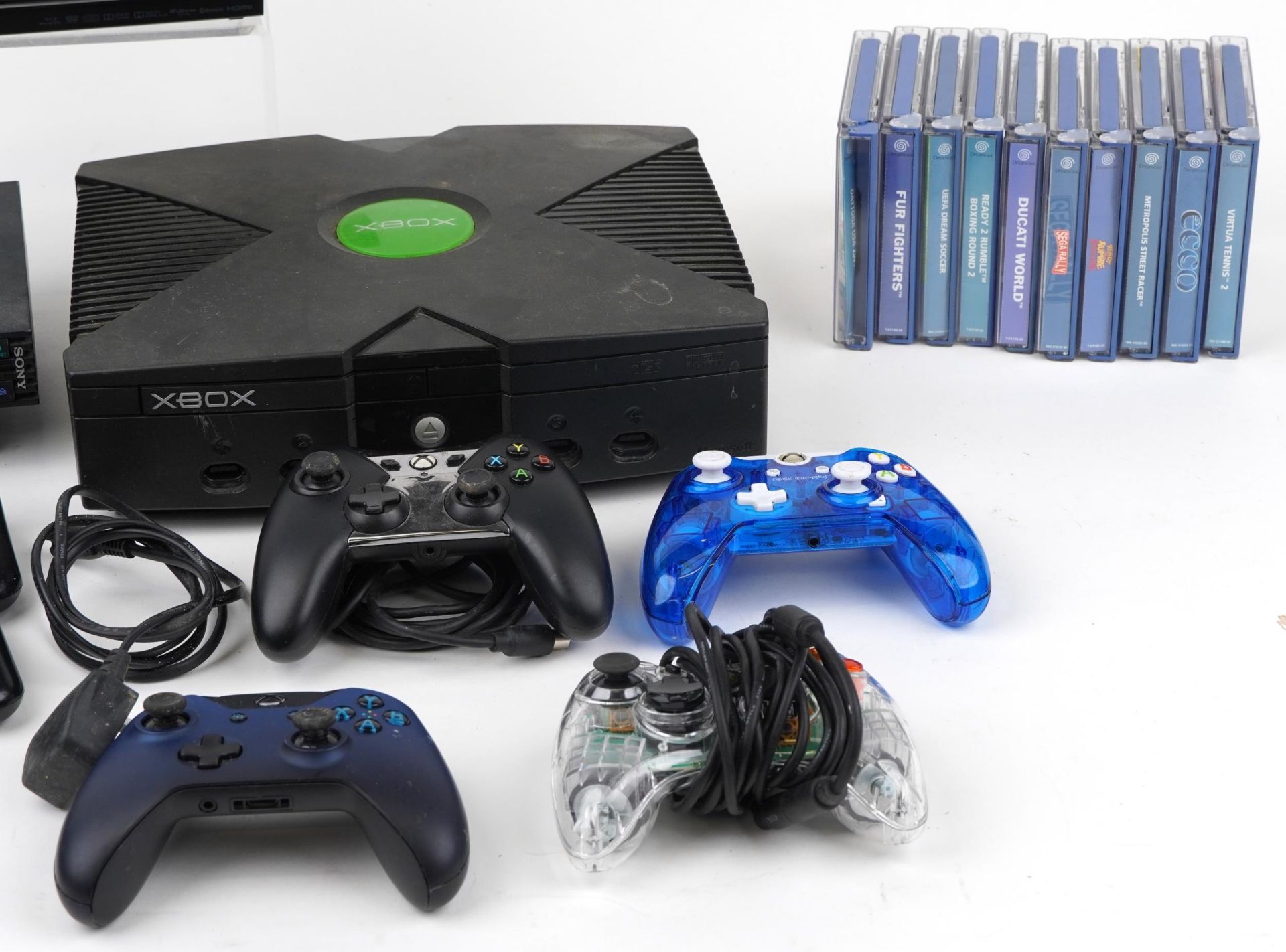 Three games consoles, games and controllers comprising Xbox, Sony PlayStation 2, Sony PlayStation - Image 4 of 4
