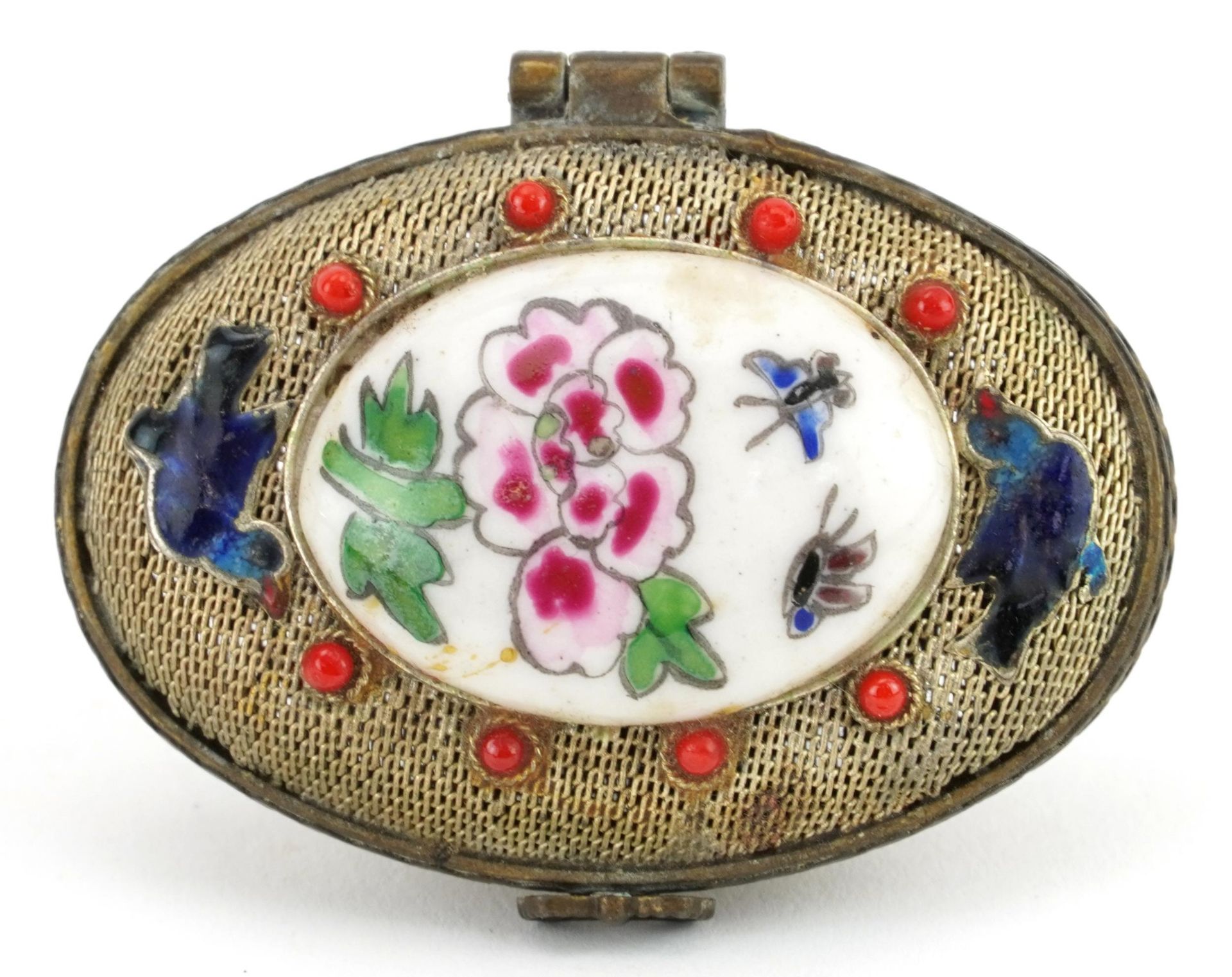 Chinese Canton bronzed filigree trinket box enamelled with flowers, having two inset porcelain - Image 4 of 4