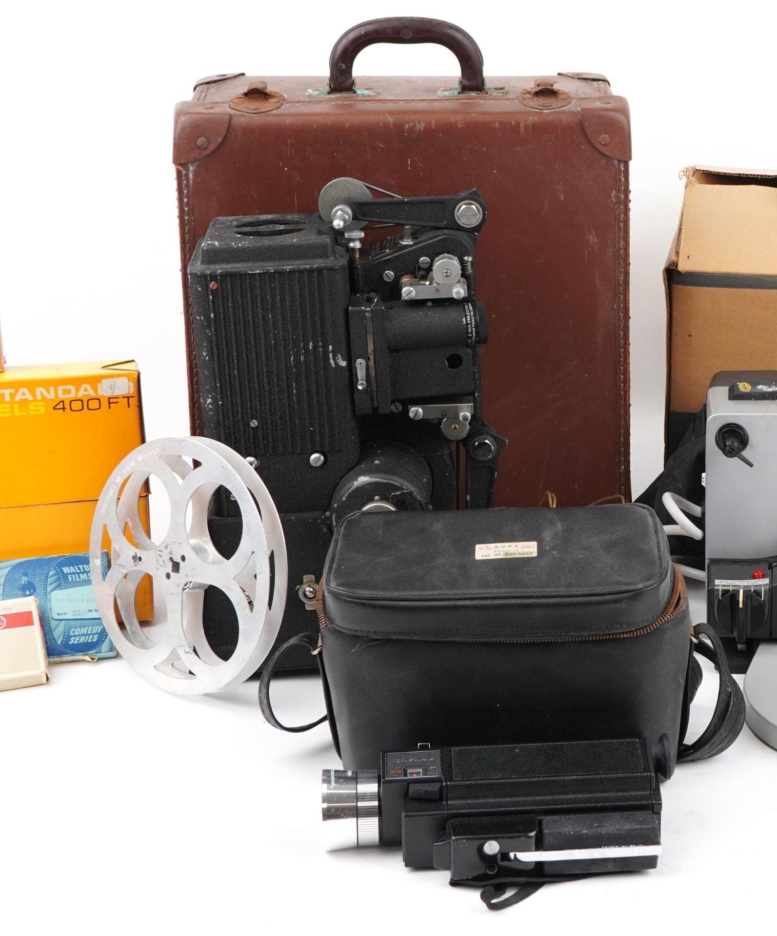 Four vintage film projectors and accessories, some with boxes comprising Eumig MK 8, Sankyo Dualux - Image 3 of 4