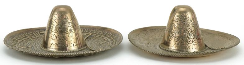 Two Mexican silver sombrero hat dishes, the largest 15.5cm in diameter, total 197.0g : For further