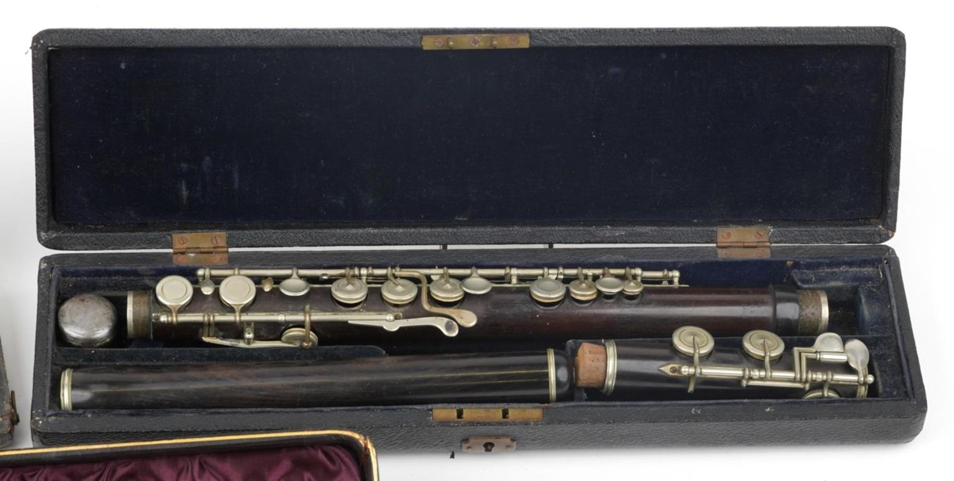 Three Victorian rosewood flutes, two with fitted cases including pieces stamped Beare & Sons of 34 - Image 4 of 13