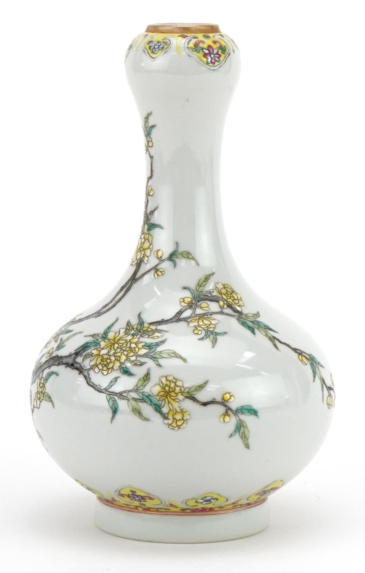 Chinese porcelain garlic head vase hand painted in the famille rose palette with two birds amongst - Image 2 of 7