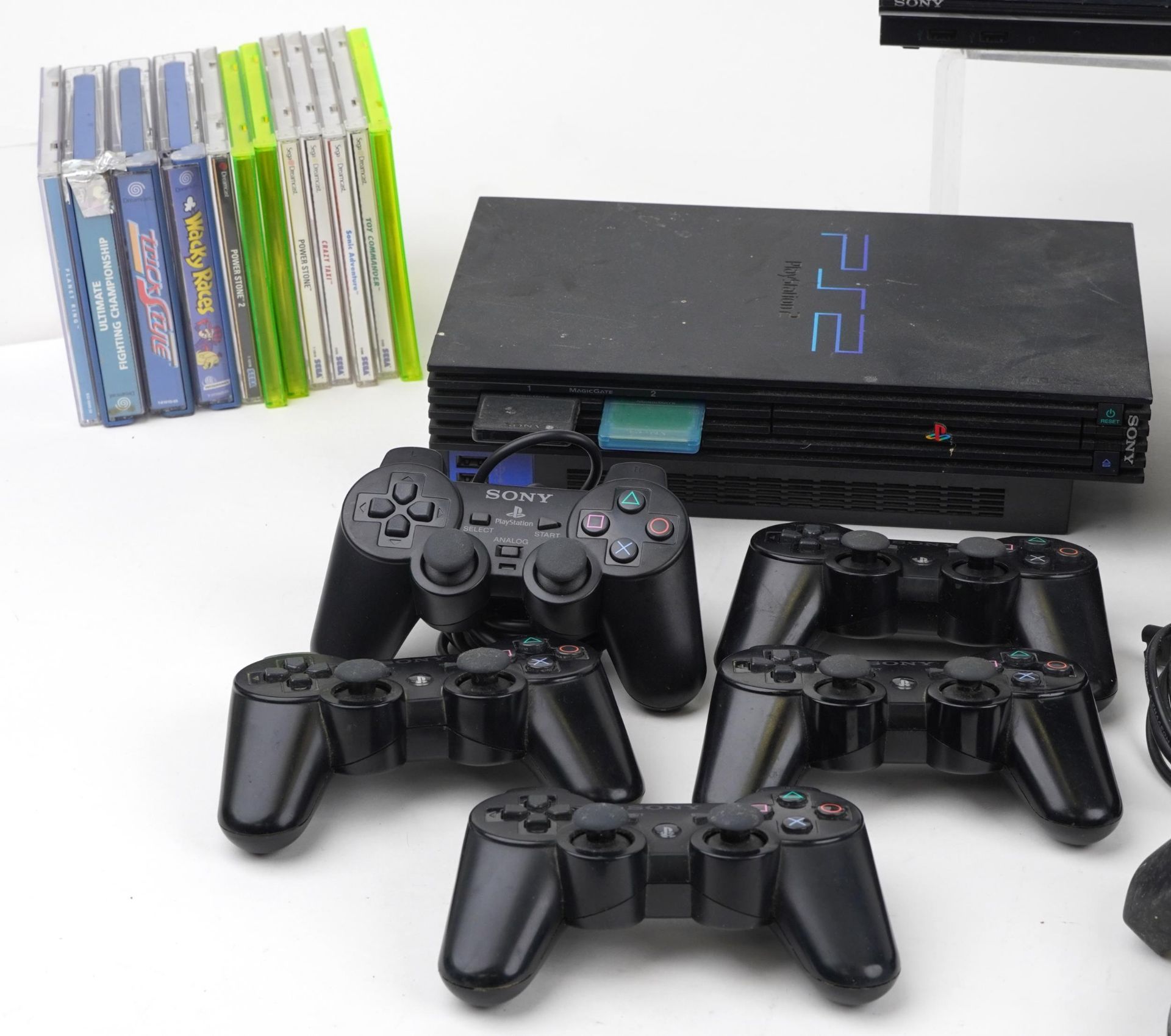 Three games consoles, games and controllers comprising Xbox, Sony PlayStation 2, Sony PlayStation - Image 3 of 4