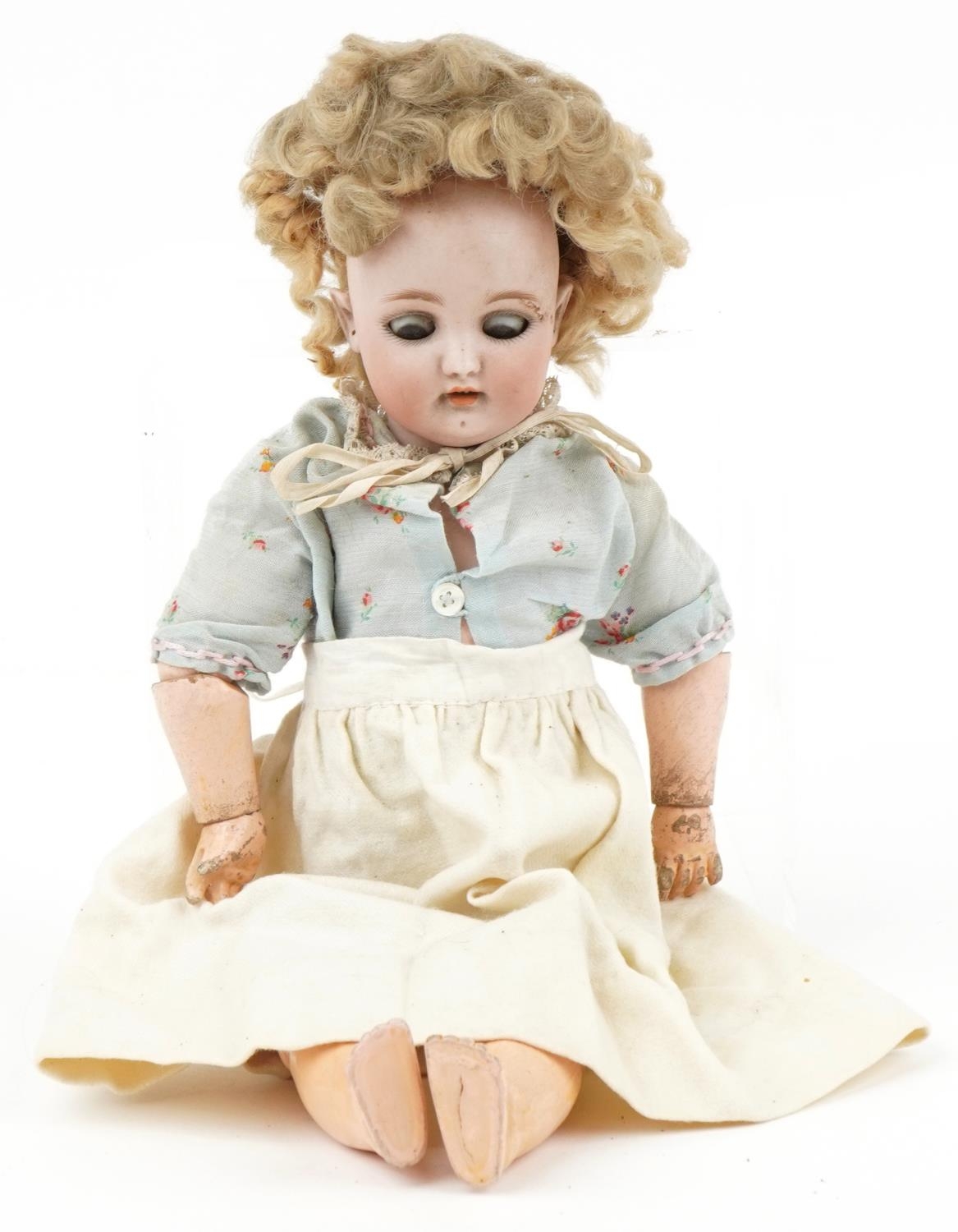 Simon & Halbig, German bisque headed doll with jointed limbs impressed SH1079 3 1/2, 30cm high : For