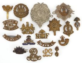 Military interest cap badges including Argyll & Sutherland and Australian Commonwealth Military
