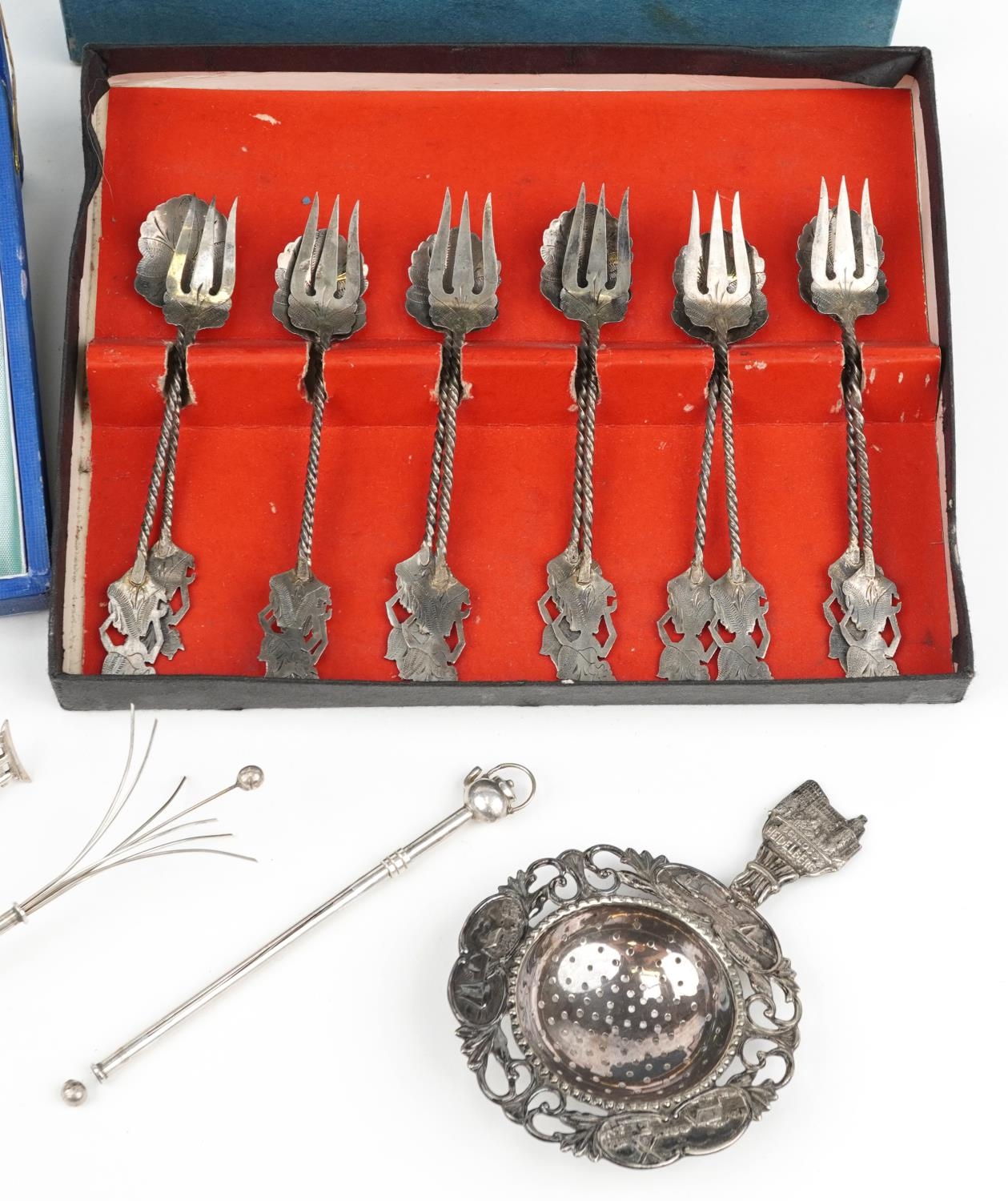 Antique and later silver including set of six Japanese spoons with fitted case, three Japanese - Image 3 of 4