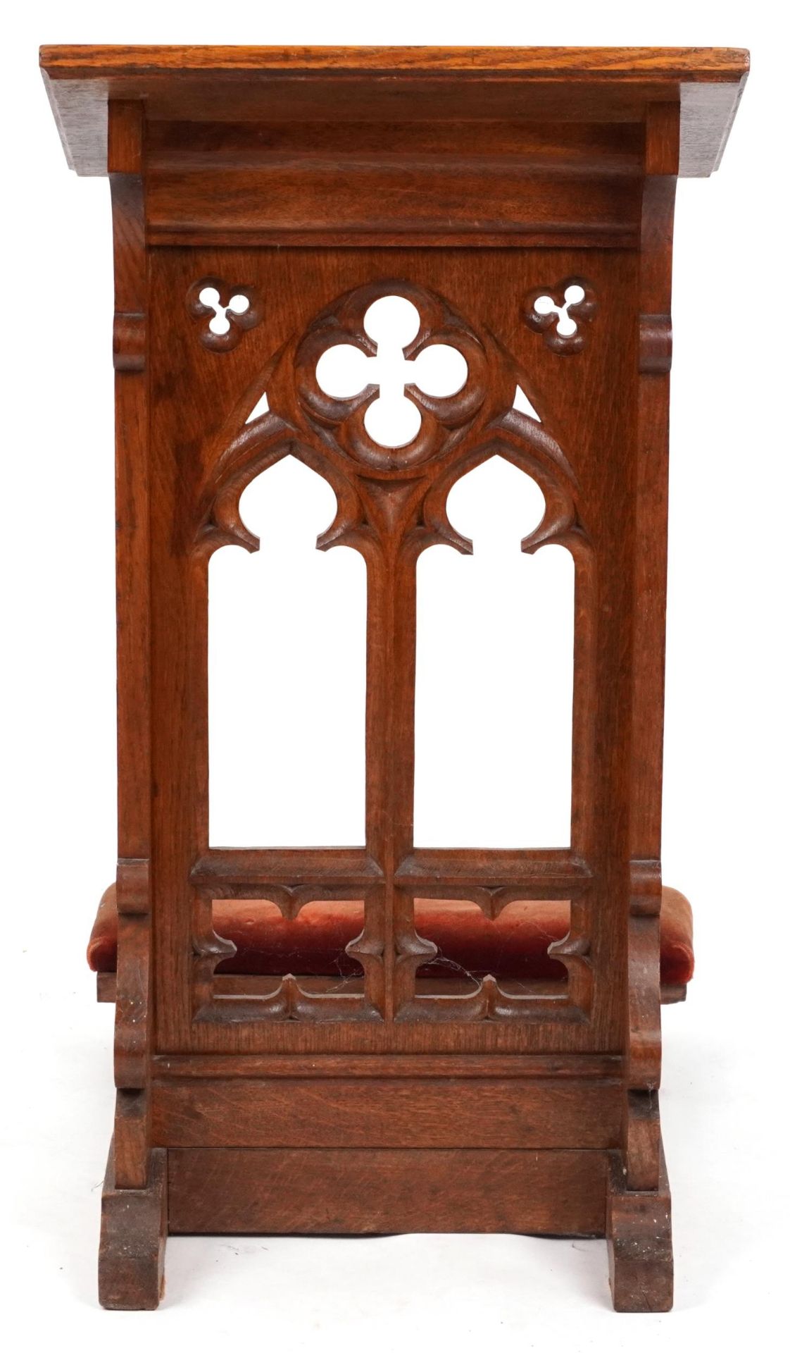 Gothic oak ecclesiastical kneeling pew, 87cm high : For further information on this lot please visit - Image 4 of 4