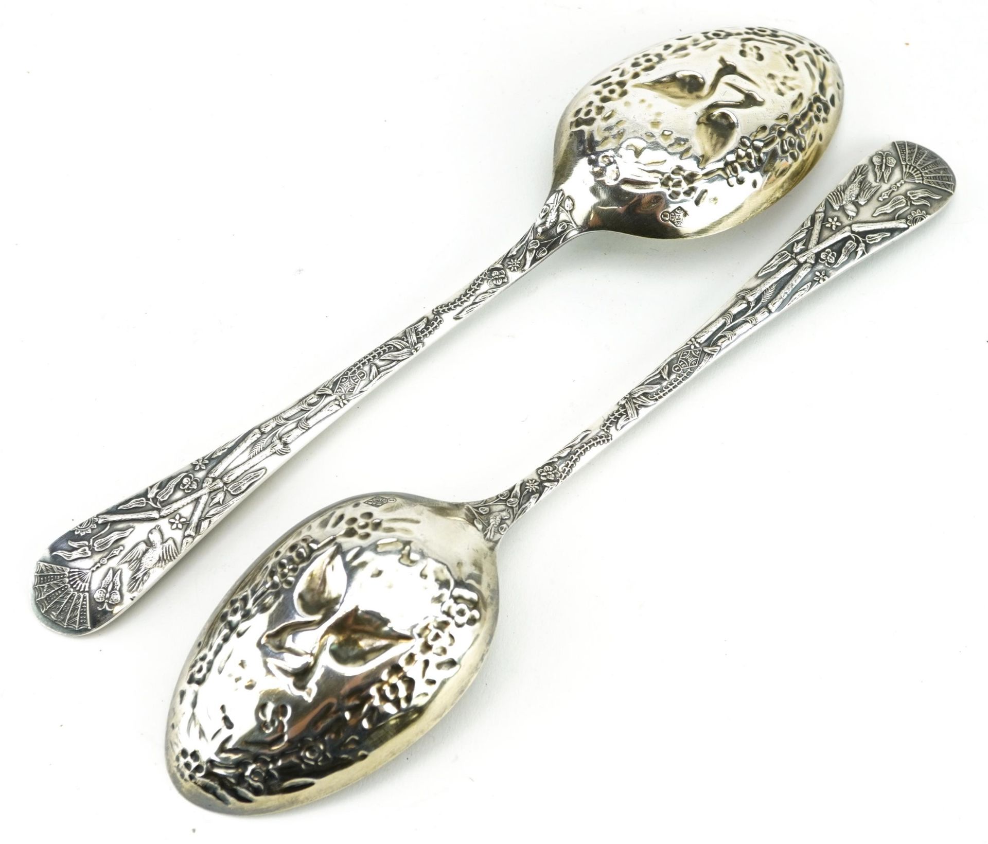 Pair of Victorian aesthetic silver plated tablespoons embossed with birds, butterflies, flowers - Image 2 of 3