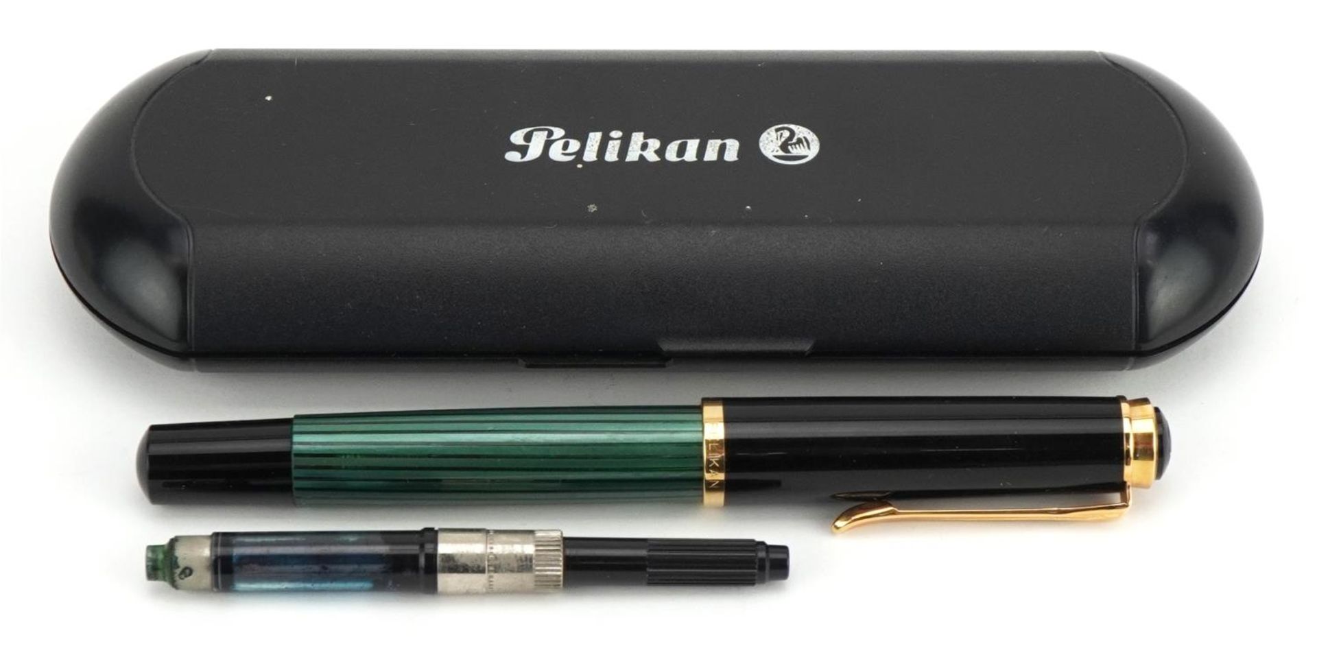 Pelican, German fountain pen with 14ct gold nib and case : For further information on this lot - Image 2 of 5