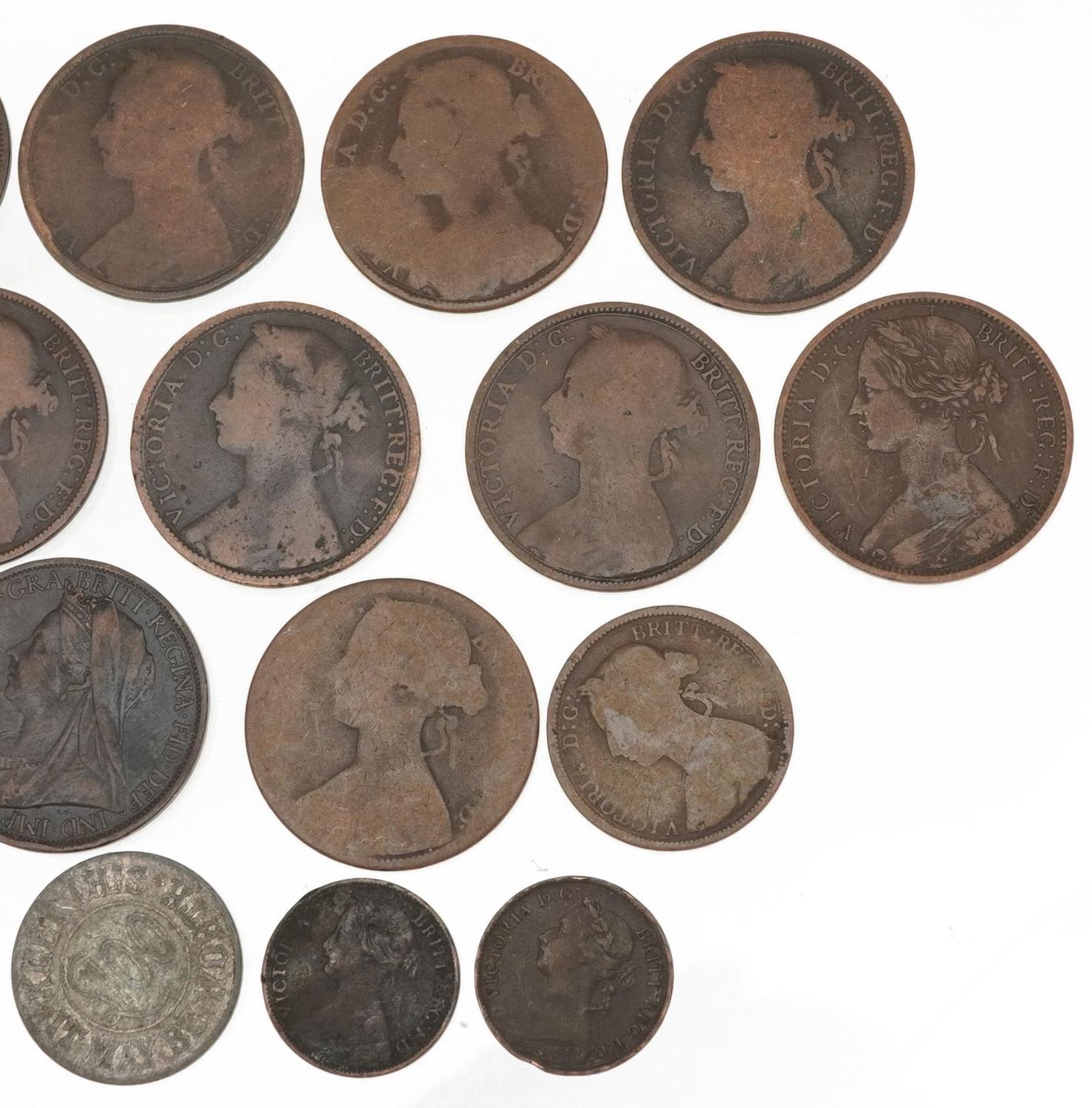 Victorian and later British coinage including pennies : For further information on this lot please - Image 6 of 6