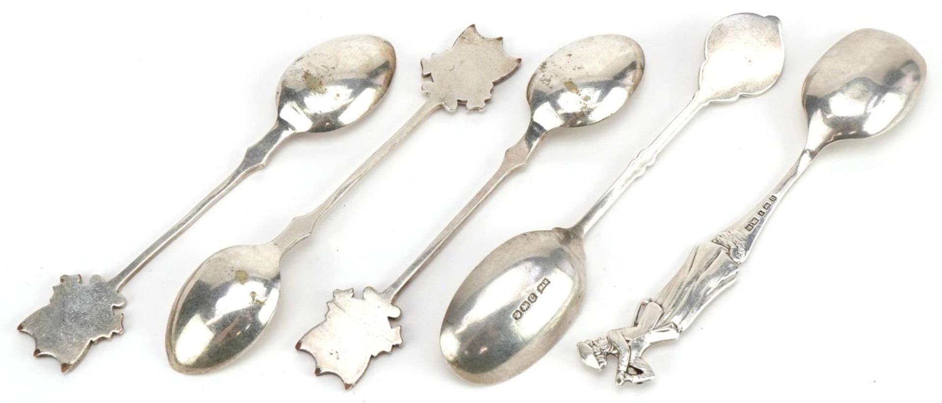Sporting interest teaspoons comprising two silver golfing interest and three silver plated and - Image 2 of 4