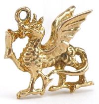 9ct gold Welsh dragon charm, 1.5cm wide, 1.8g : For further information on this lot please visit