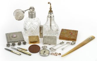 Objects and vanity items including a Scottish horn letter opener with applied gun metal thistle,