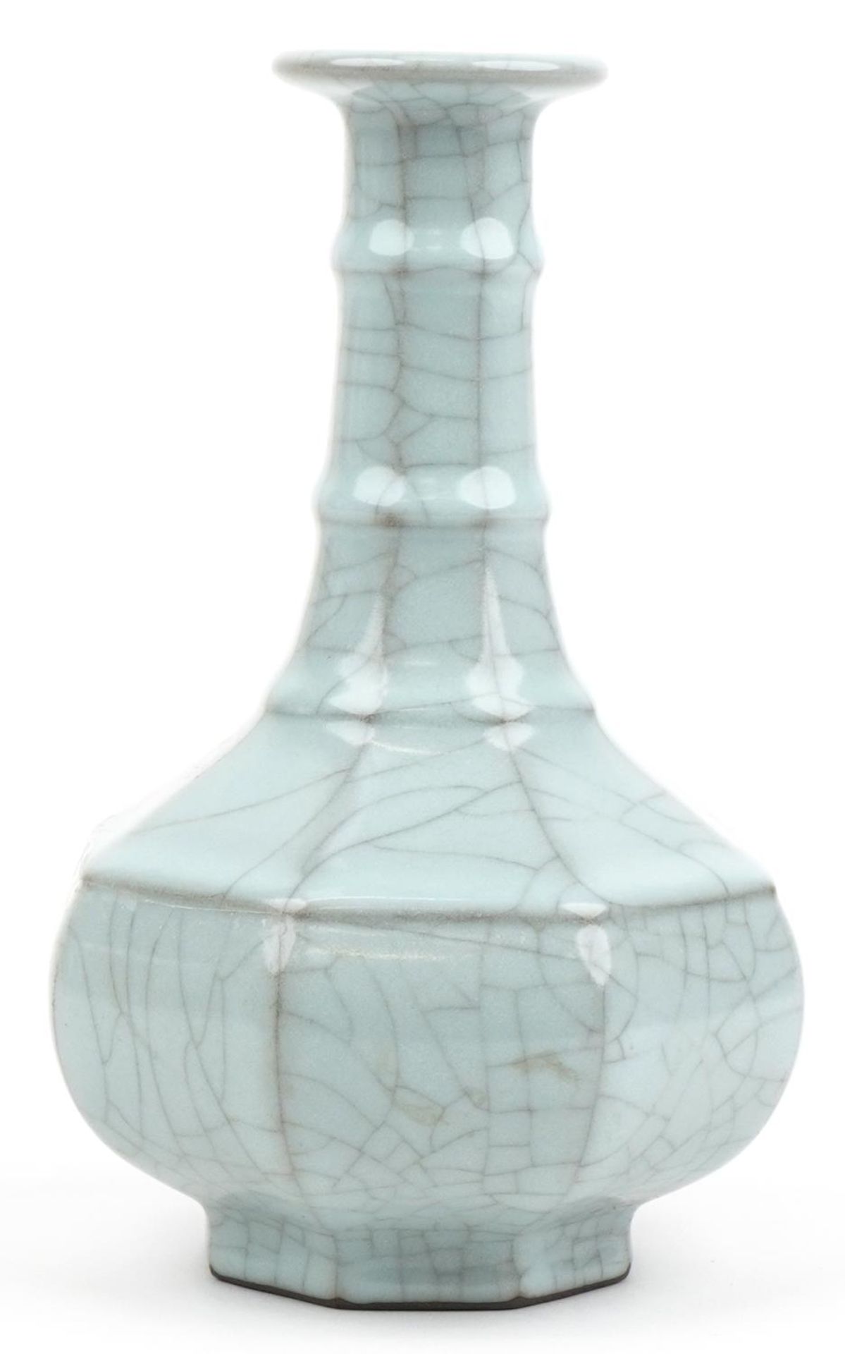 Chinese porcelain Ge ware type vase housed in a hardwood crate, 23cm high : For further - Image 3 of 9