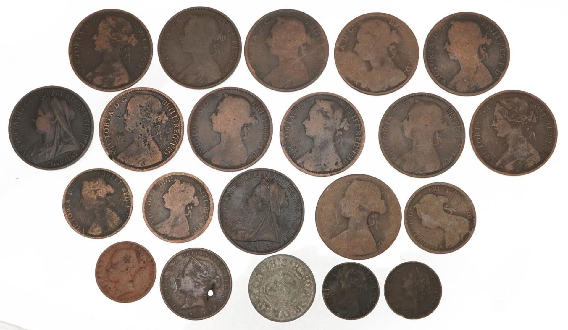 Victorian and later British coinage including pennies : For further information on this lot please - Image 4 of 6