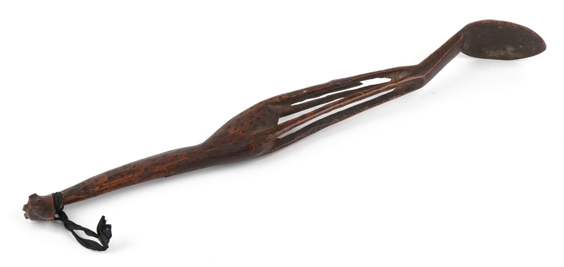 Large tribal interest treen spoon carved with a giraffe, 55cm in length : For further information on - Image 3 of 3