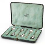 Walker & Hall, boxed set of six silver teaspoons, Sheffield 1931 : For further information on this