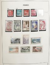 Good collection of 1940s and later French stamps arranged in an album : For further information on