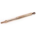 9ct gold propelling pencil, 10cm in length extended, 11.6g : For further information on this lot