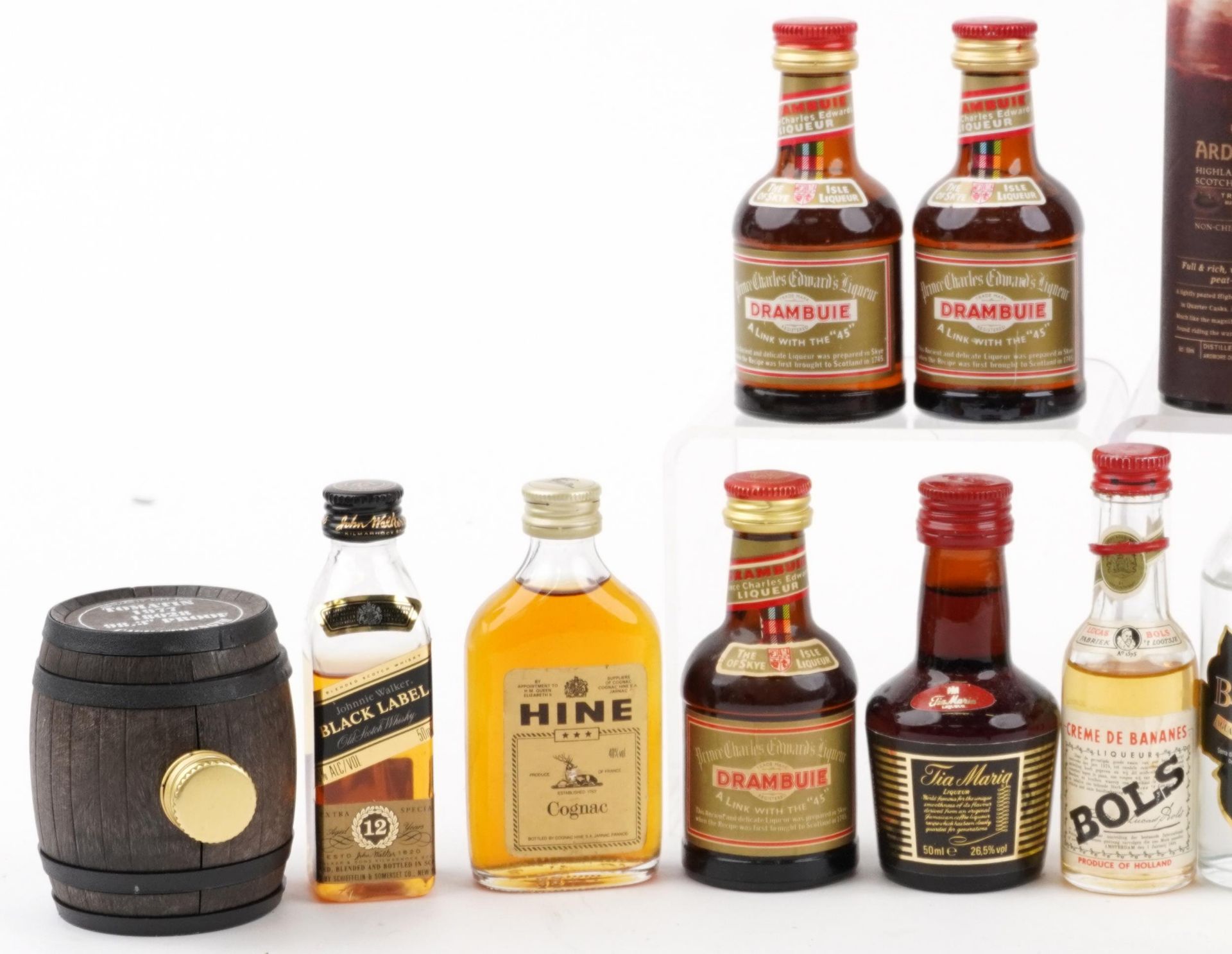 Alcohol miniatures including Laphroaig whisky, Gordons gin and Johnnie Walker Black Label whisky : - Image 2 of 4