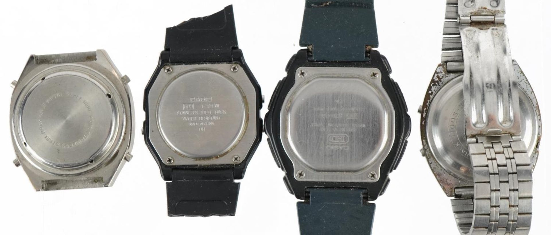 Four vintage gentlemen's electronic wristwatches including Casio F-91W, Casio alarm chronograph - Image 3 of 4