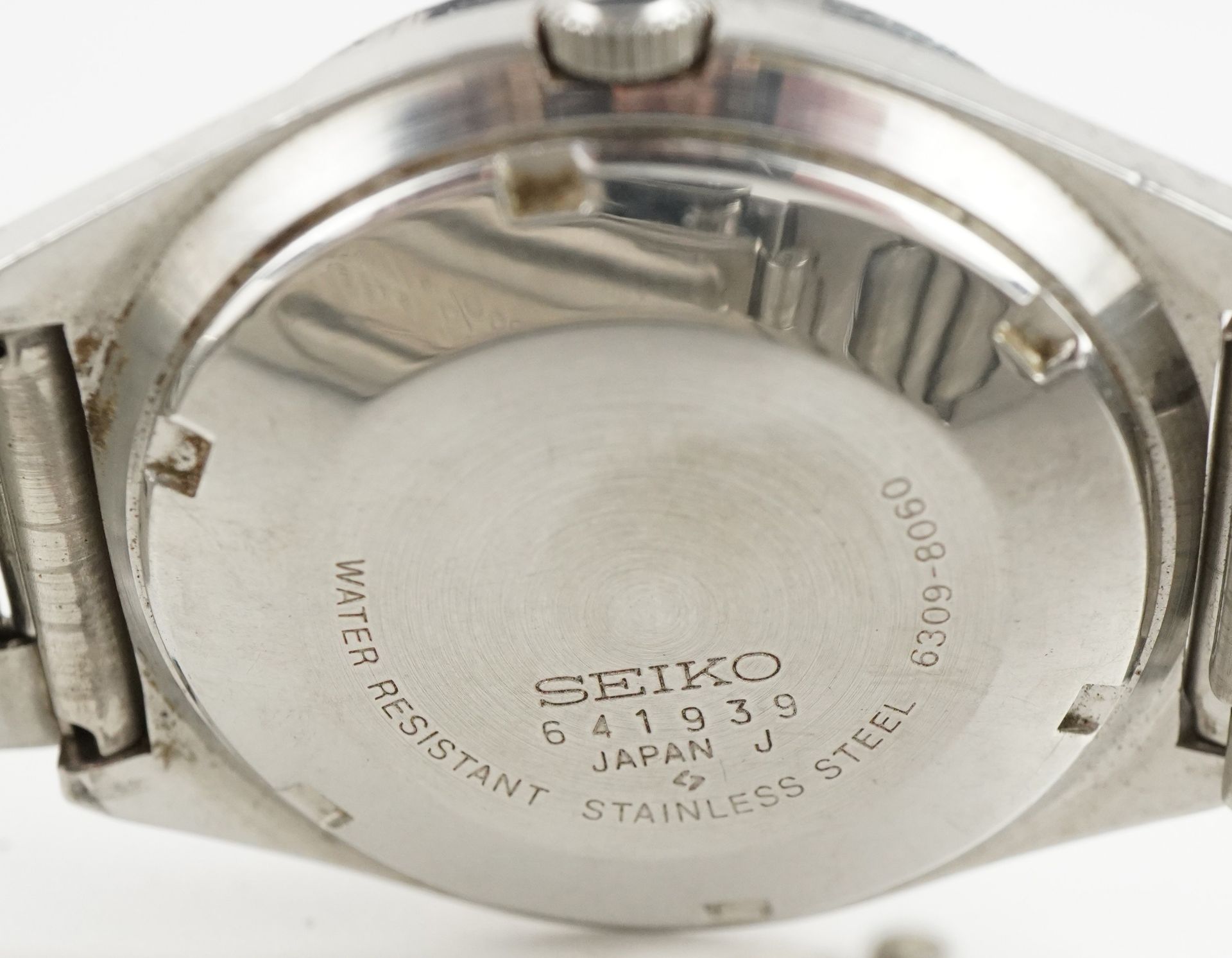 Seiko, two vintage gentlemen's Seiko automatic wristwatches with day/date apertures including - Image 5 of 5