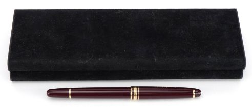 Montblanc Meisterstuck rollerball pen with box and paperwork : For further information on this lot