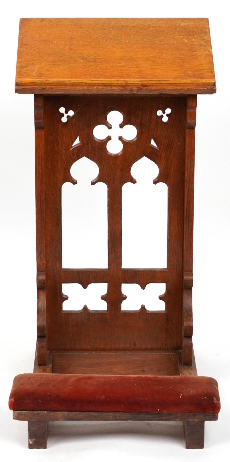 Gothic oak ecclesiastical kneeling pew, 87cm high : For further information on this lot please visit - Image 2 of 4