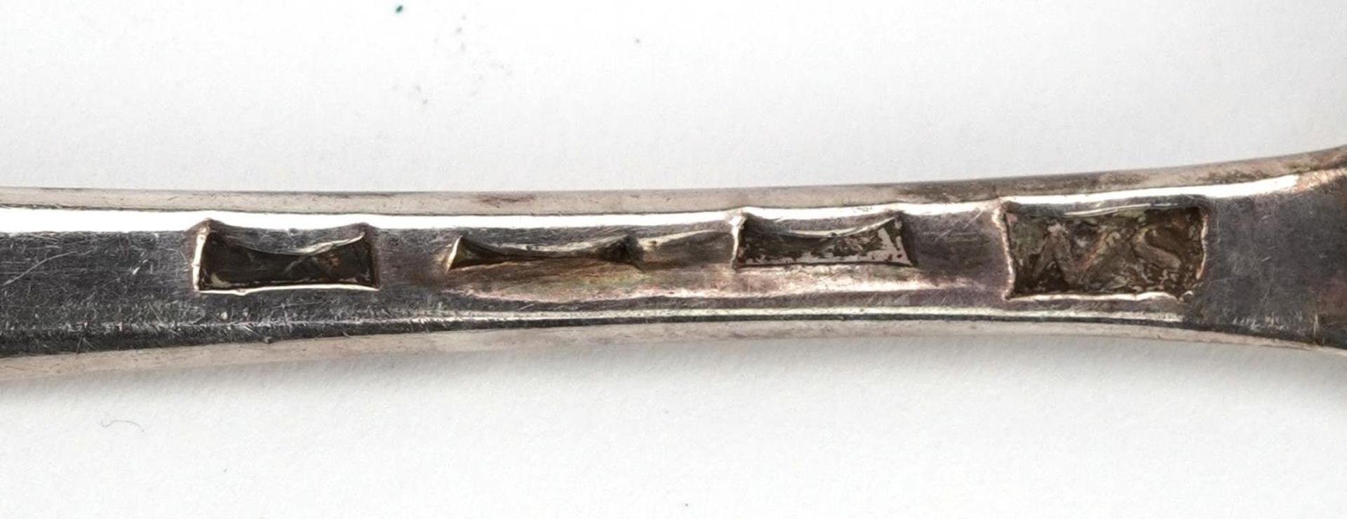 Antique silver double ended marrow scoop, indistinct hallmarks, 23cm in length, 40.0g : For - Image 3 of 3