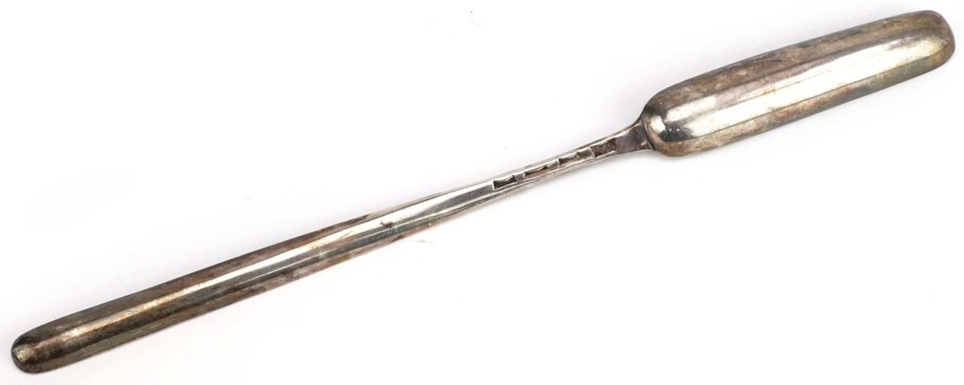 Antique silver double ended marrow scoop, indistinct hallmarks, 23cm in length, 40.0g : For - Image 2 of 3