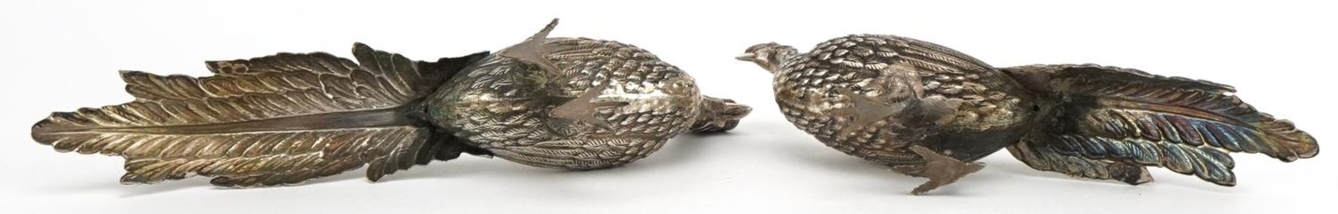 Pair of Spanish silver pheasants, total 60g, each 17.5cm in length : For further information on this - Image 3 of 4