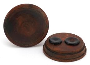 19th century treen patch box and cover, 5.5cm in diameter : For further information on this lot